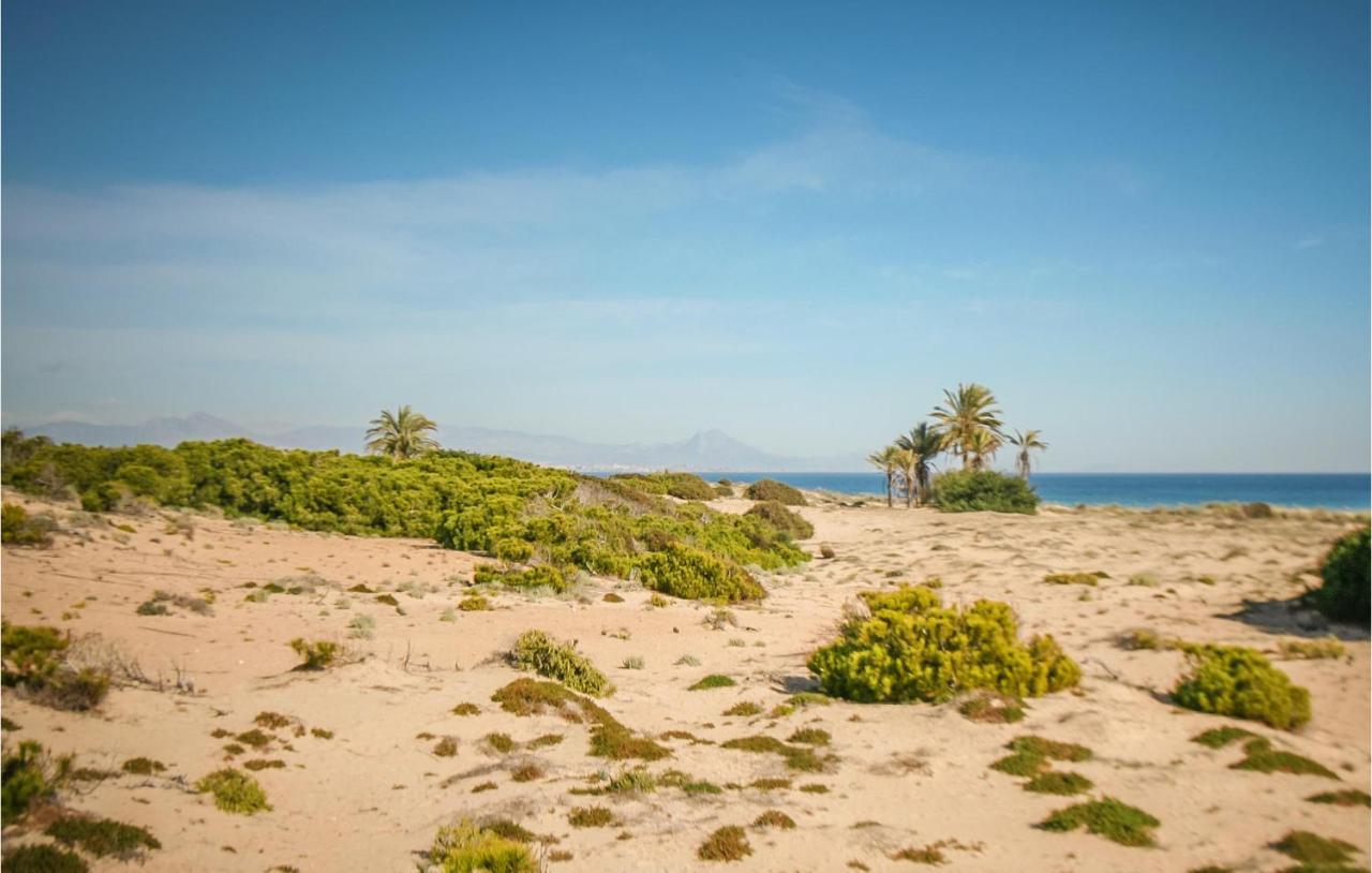 Lovely Apartment In Santa Pola With Wifi Екстериор снимка